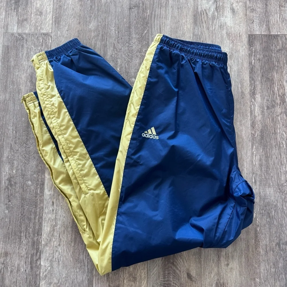 Vintage! Adidas Notre Dame University Basketball lined windbreaker set
